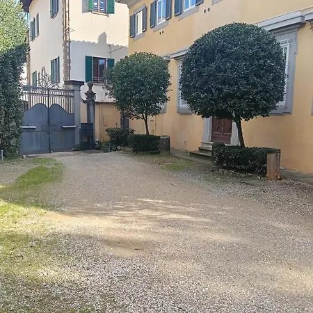 Luna In Appartement